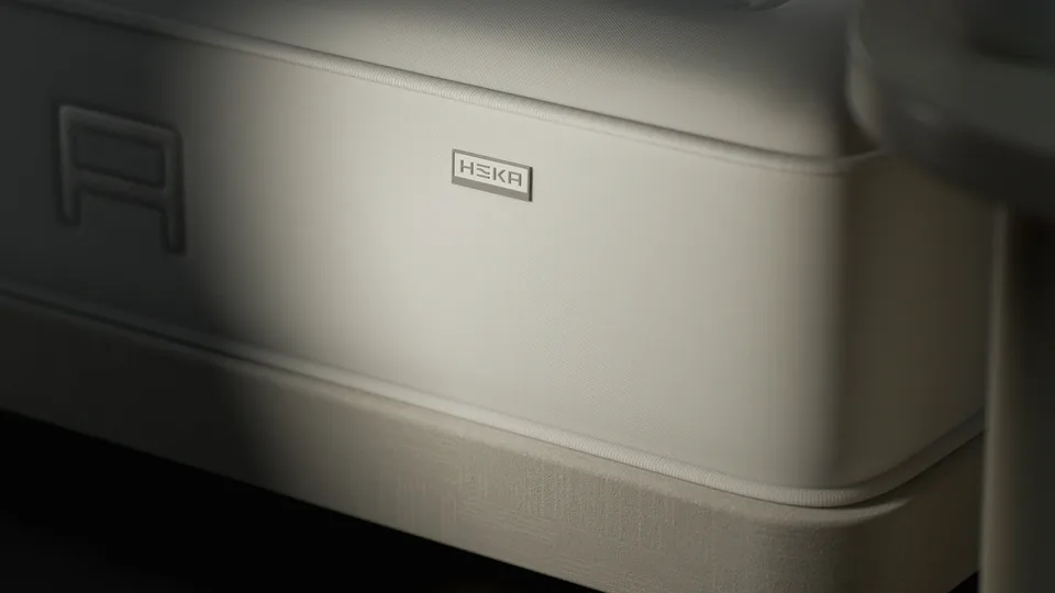 Mattress 封面